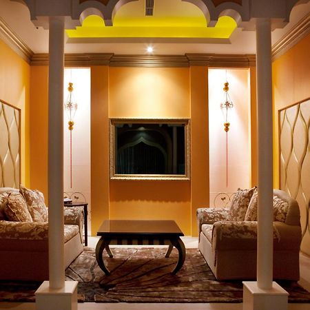 Dubai Motel Yilan Eksteriør billede