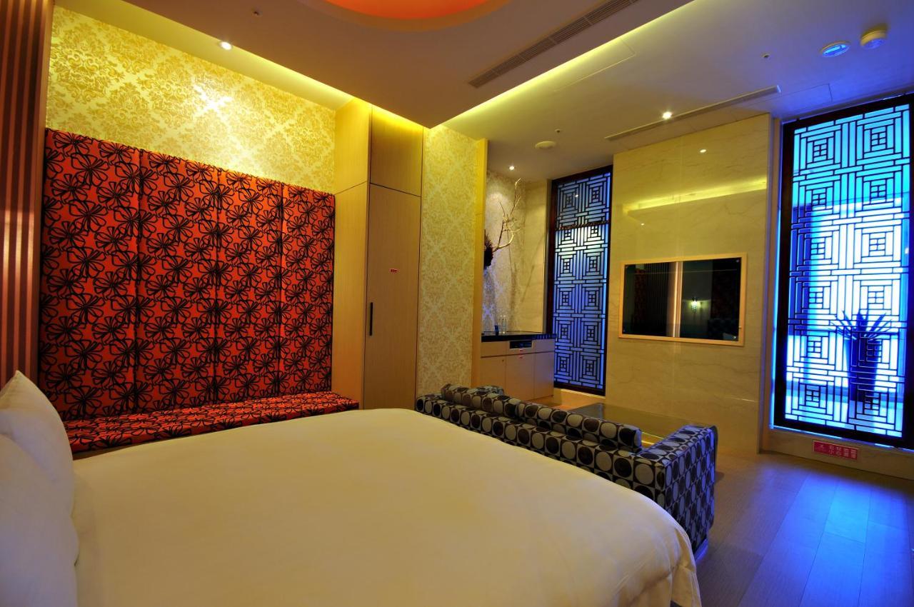 Dubai Motel Yilan Eksteriør billede