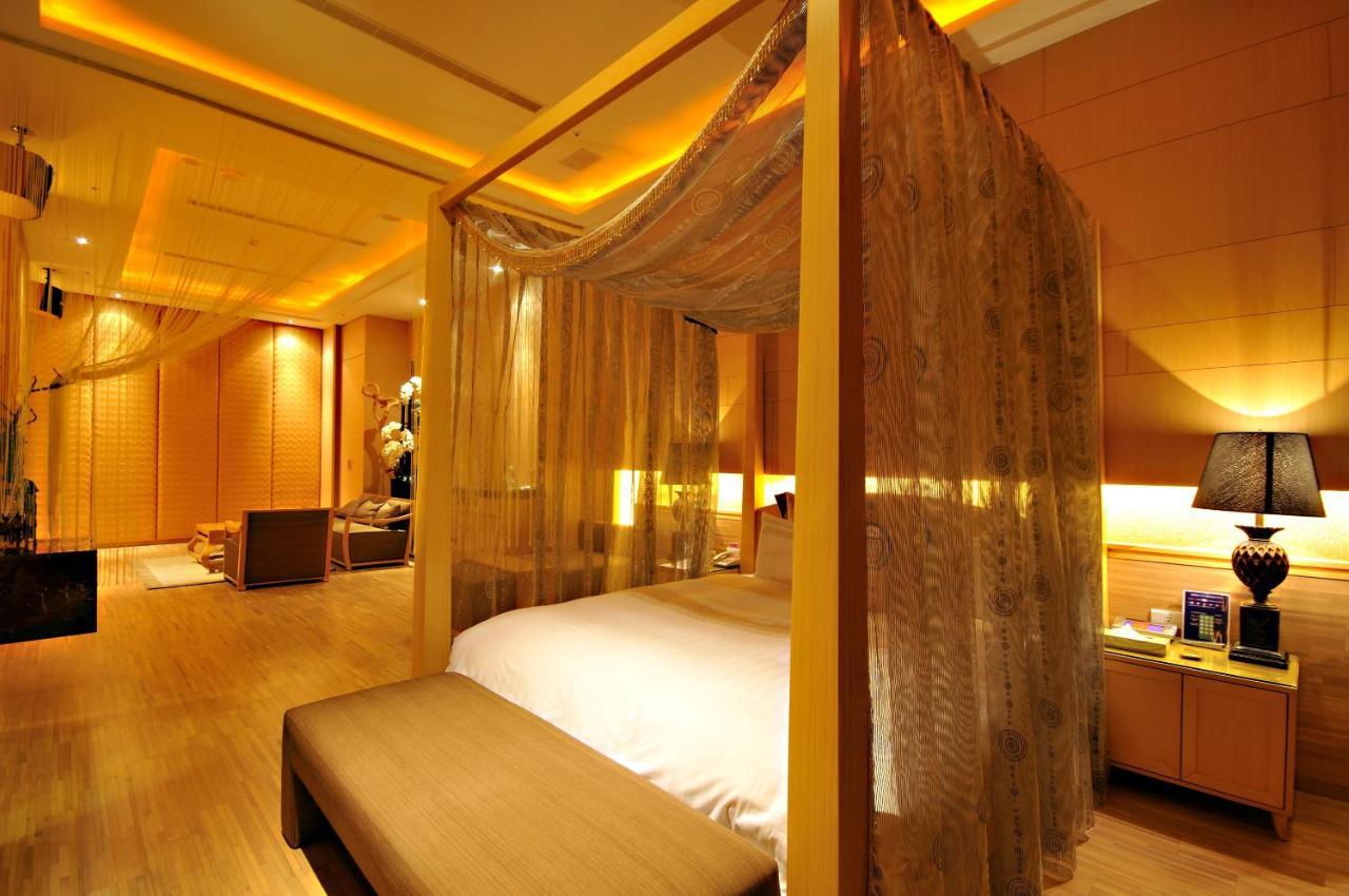 Dubai Motel Yilan Eksteriør billede