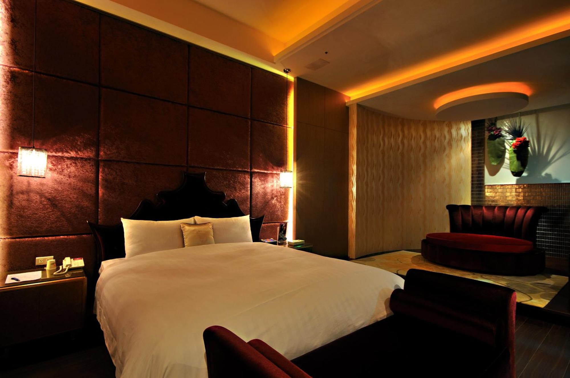 Dubai Motel Yilan Eksteriør billede