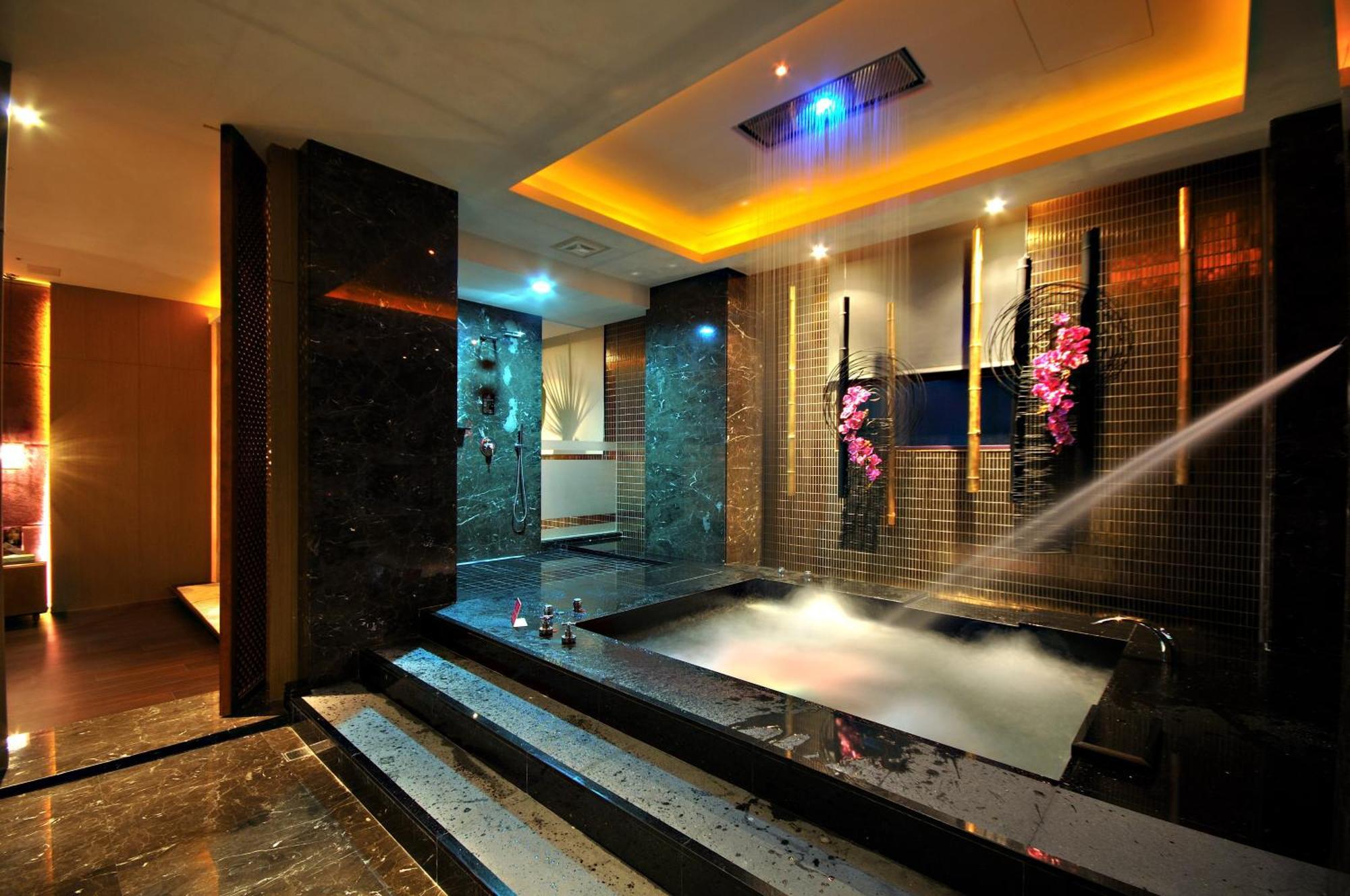 Dubai Motel Yilan Eksteriør billede