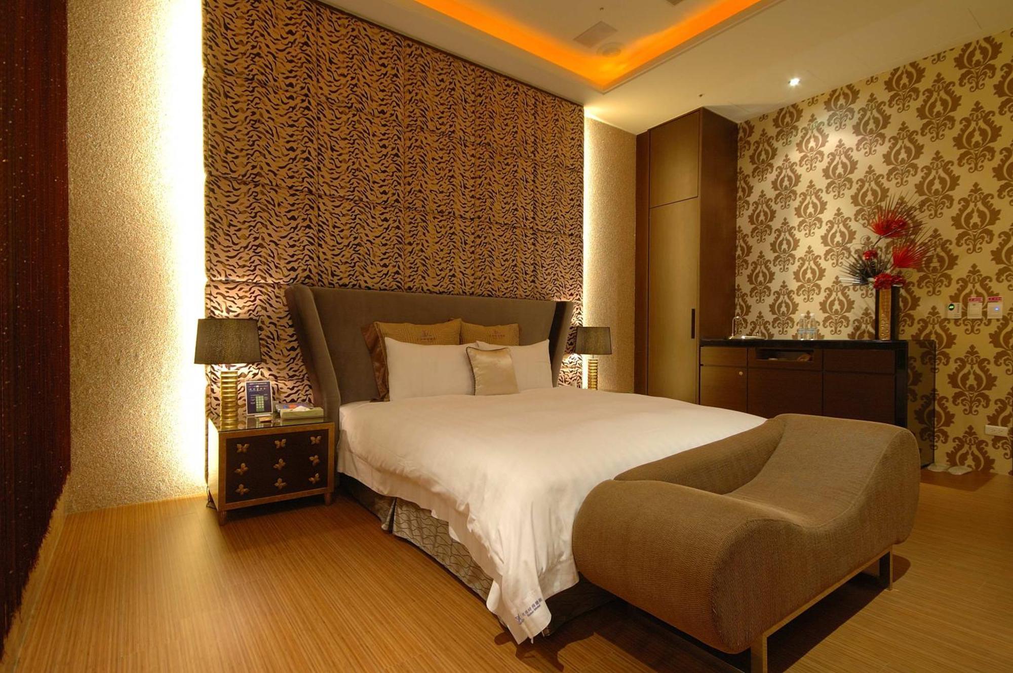 Dubai Motel Yilan Eksteriør billede