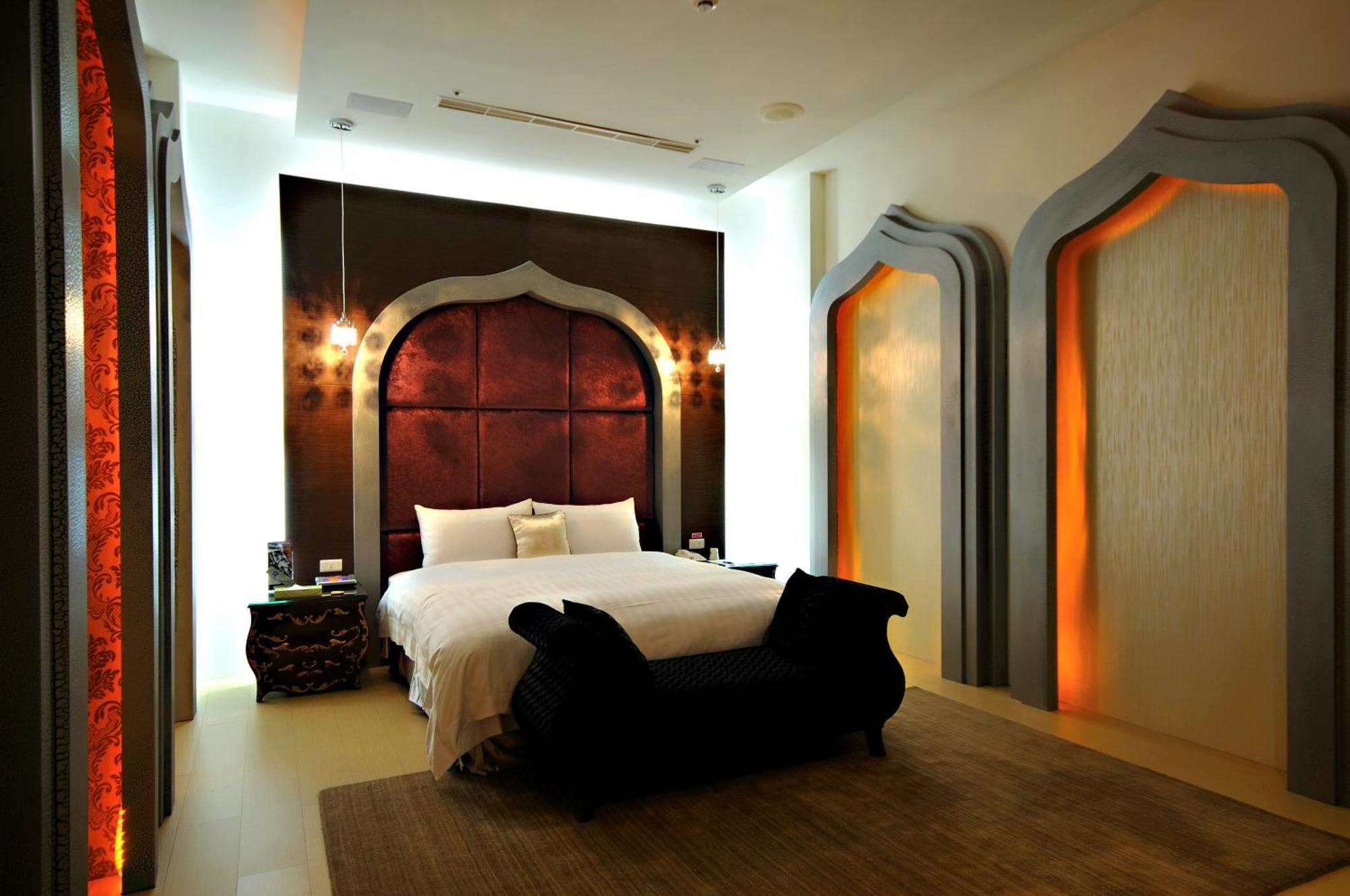 Dubai Motel Yilan Eksteriør billede