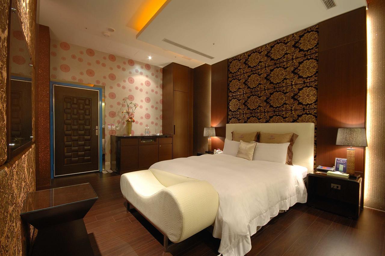 Dubai Motel Yilan Eksteriør billede