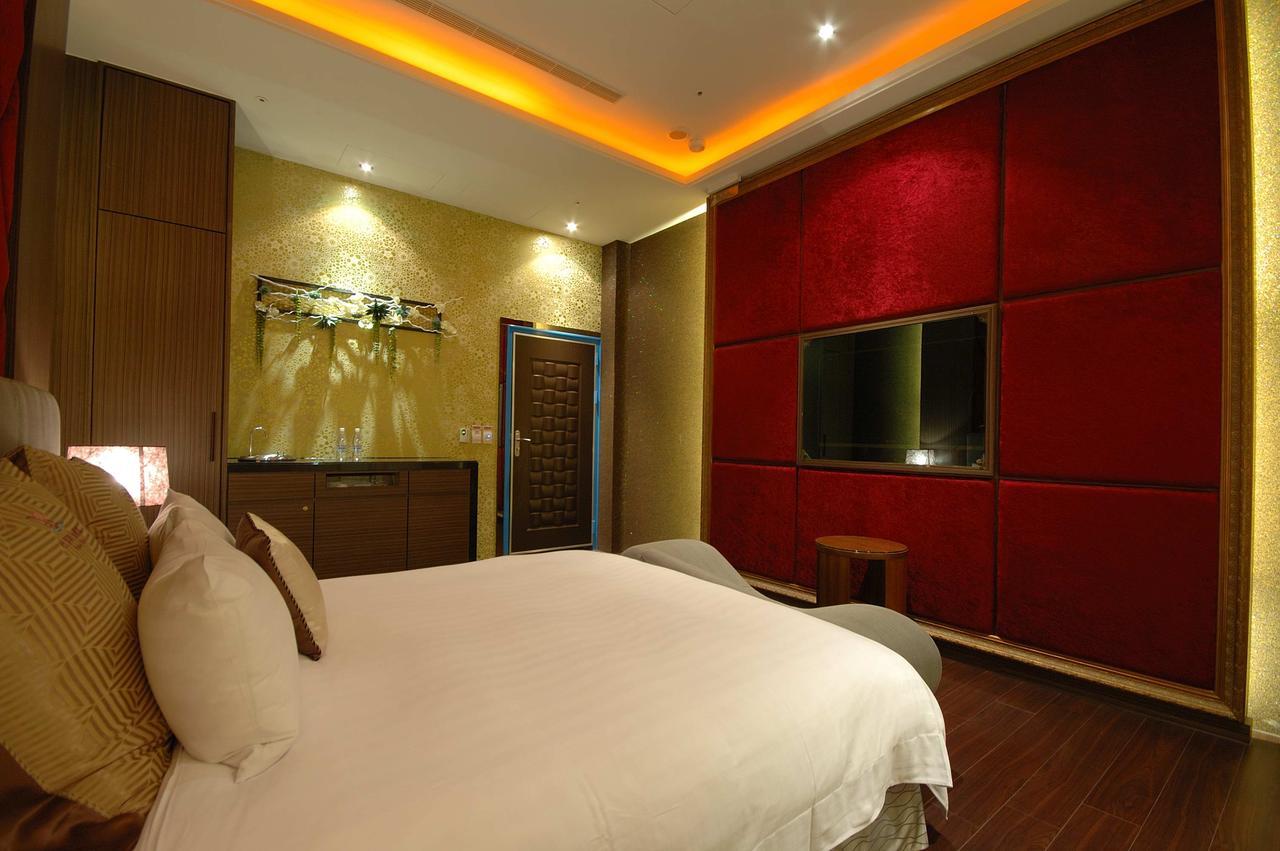 Dubai Motel Yilan Eksteriør billede