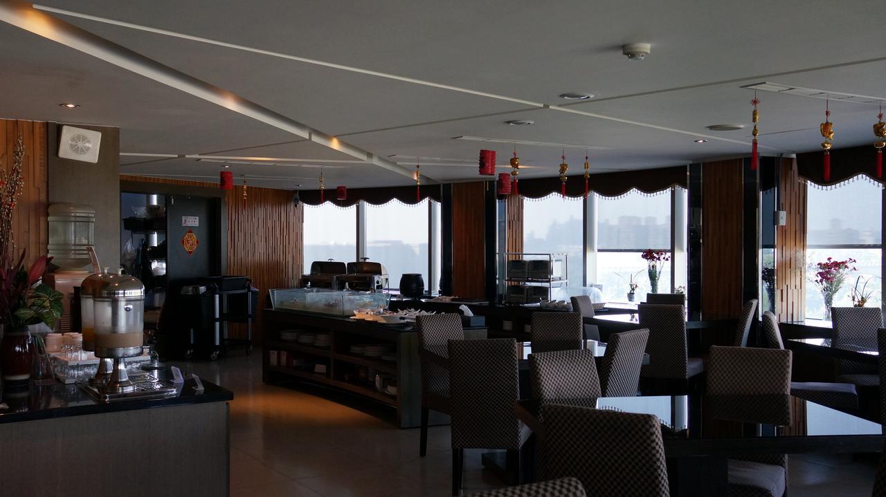 Dubai Motel Yilan Eksteriør billede