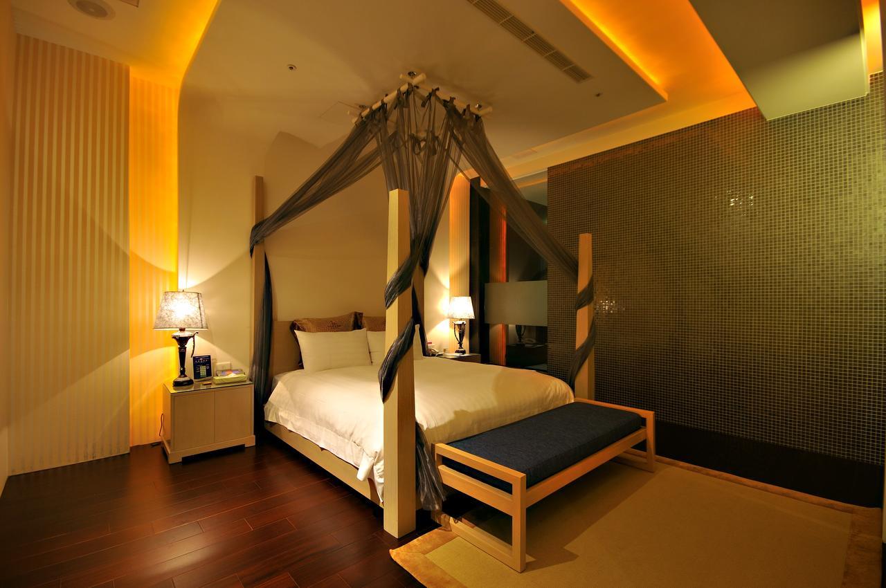 Dubai Motel Yilan Eksteriør billede