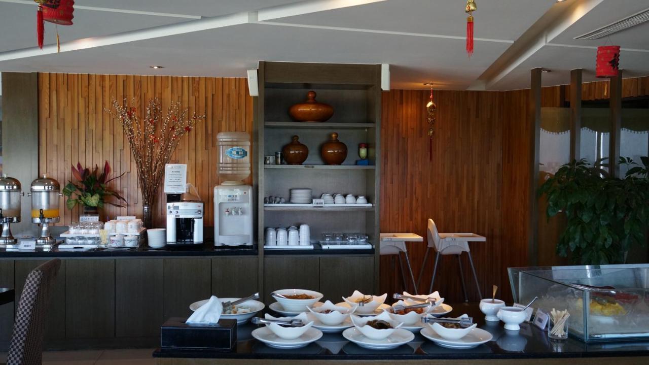 Dubai Motel Yilan Eksteriør billede